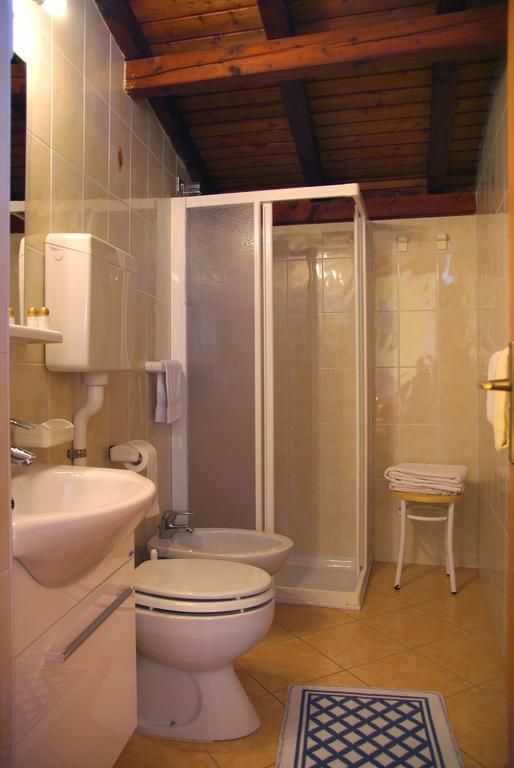 Hotel Residence Panoramica Brenzone sul Garda Δωμάτιο φωτογραφία